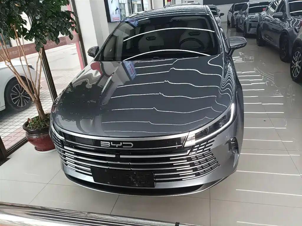 Destroyer 05 Glory DM-i 55 KM Luxury