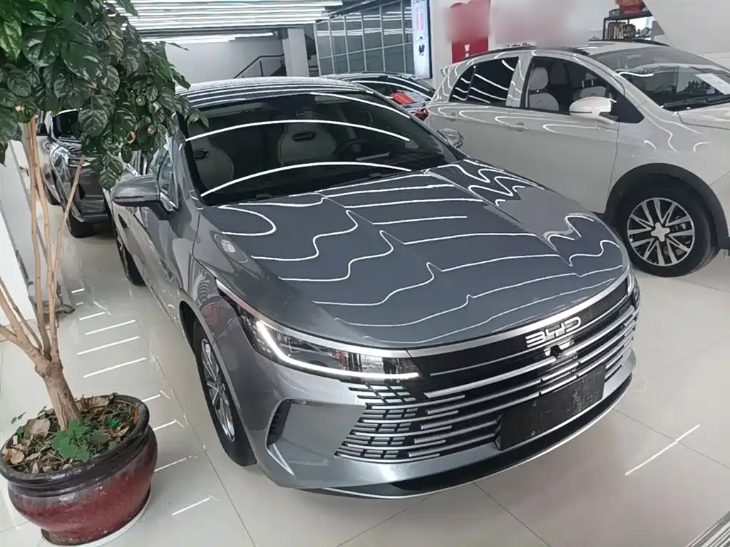 Destroyer 05 Glory DM-i 55 KM Luxury