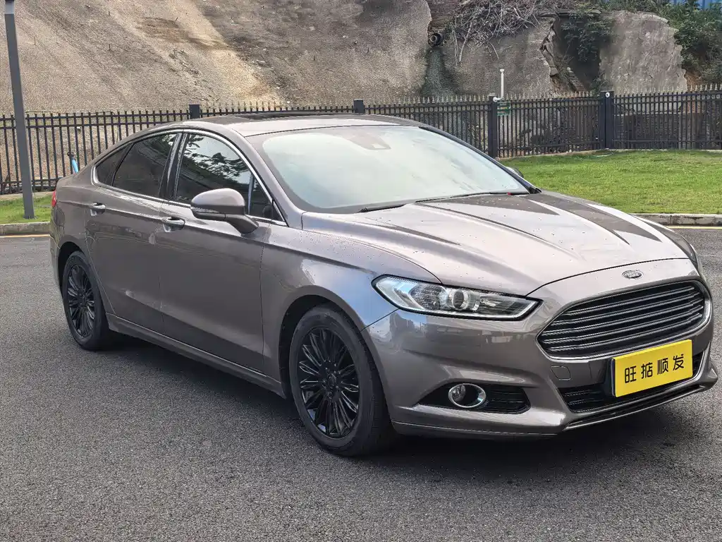 Mondeo 2.0 L GTDi200 Fashion