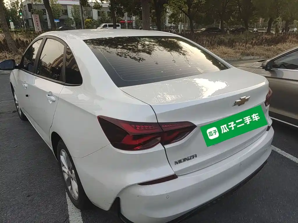Monza 1.5 L DCT Joy