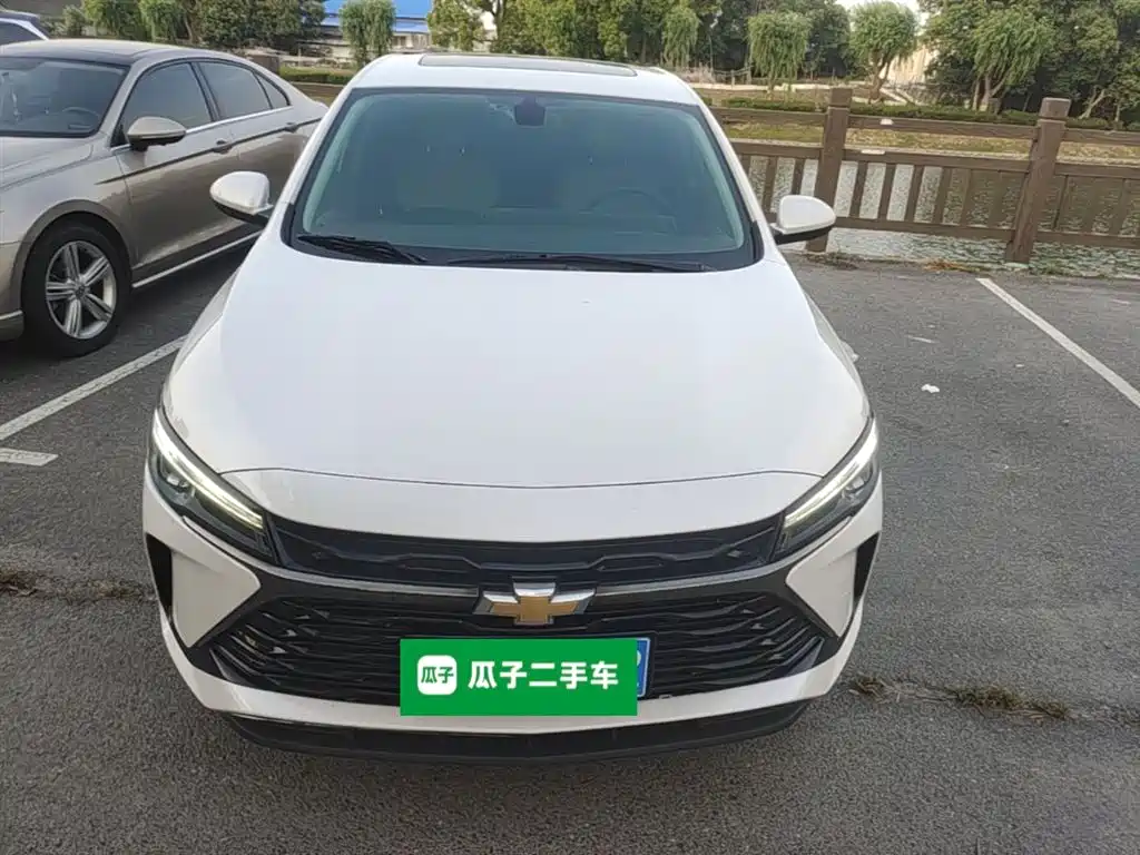 Monza 1.5 L DCT Joy