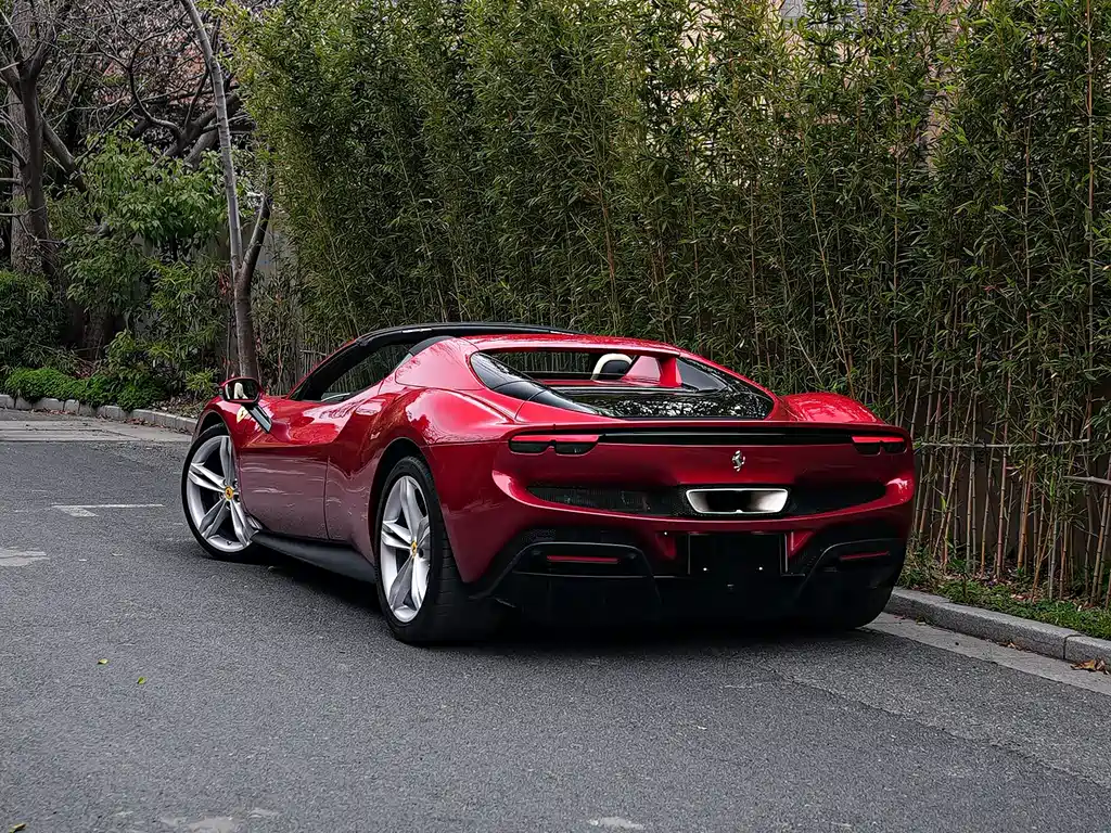 Ferrari 296 3.0 T V6 GTS
