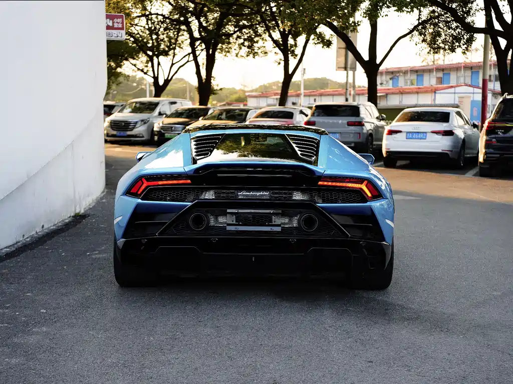 Huracán Huracán EVO RWD