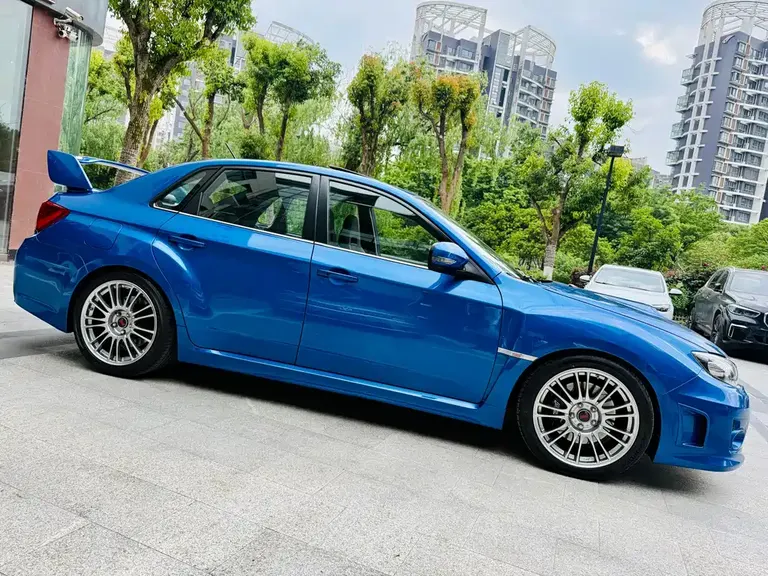 Subaru Impreza 2.5 T WRX STi Sedan