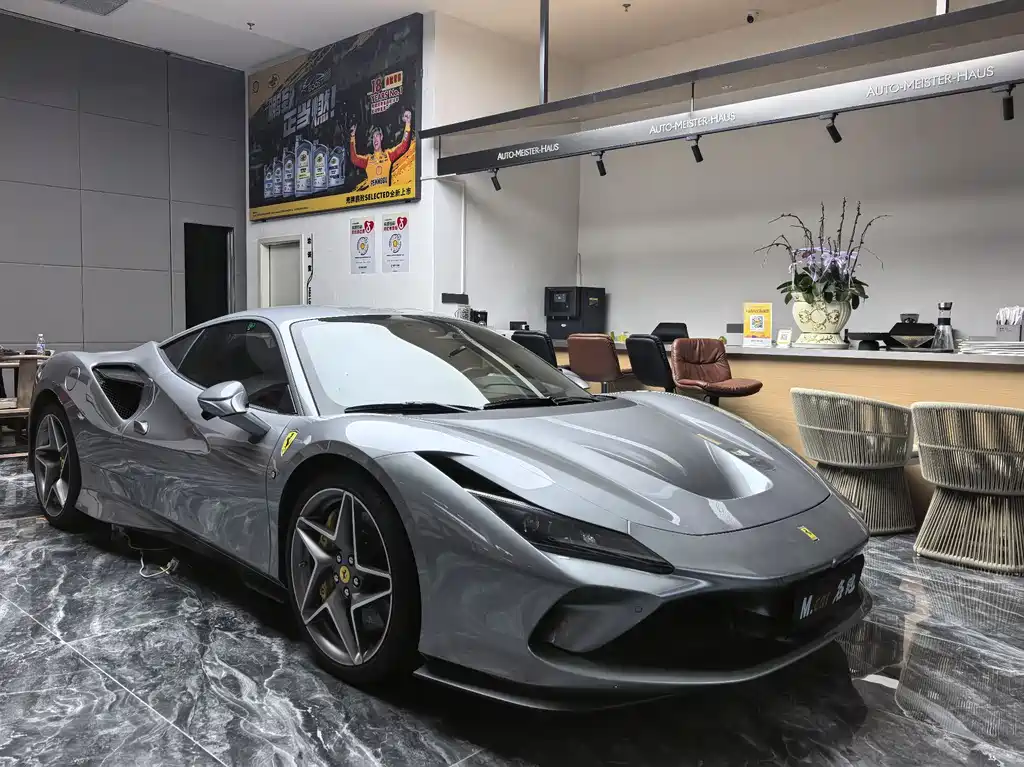 Ferrari F8 Tributo 3.9 T V8