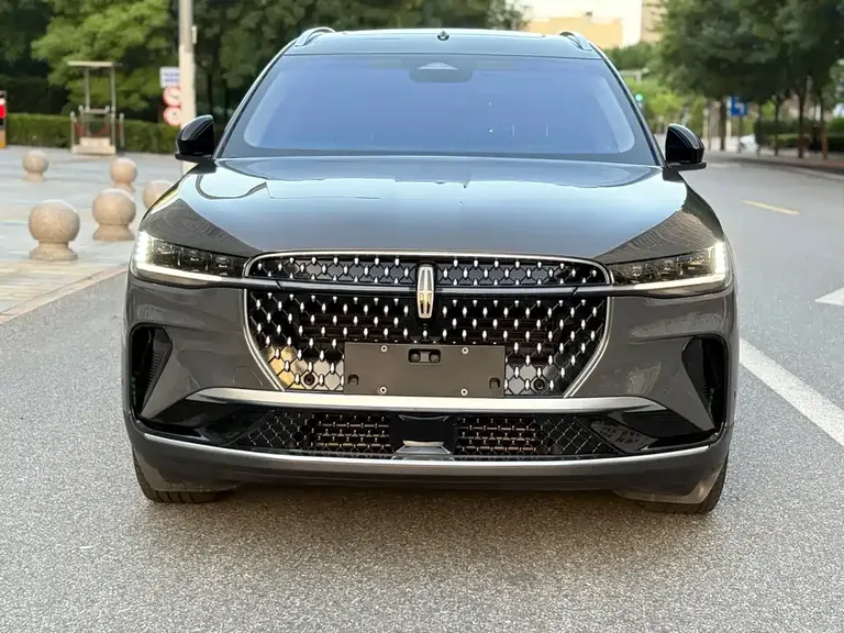 Lincoln Nautilus 2.0 T 4 WD Supreme Wise