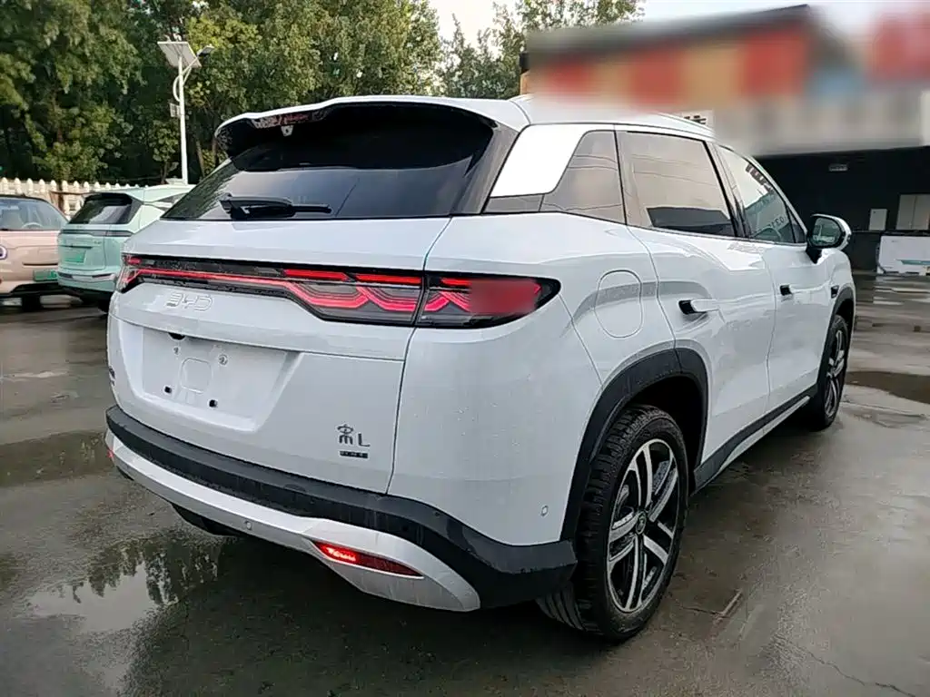 Song L DM-i Smart Drive 112 km Leading