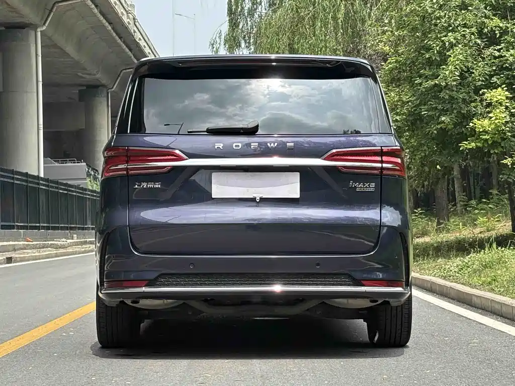 Roewe iMAX8 400 TGI Flagship