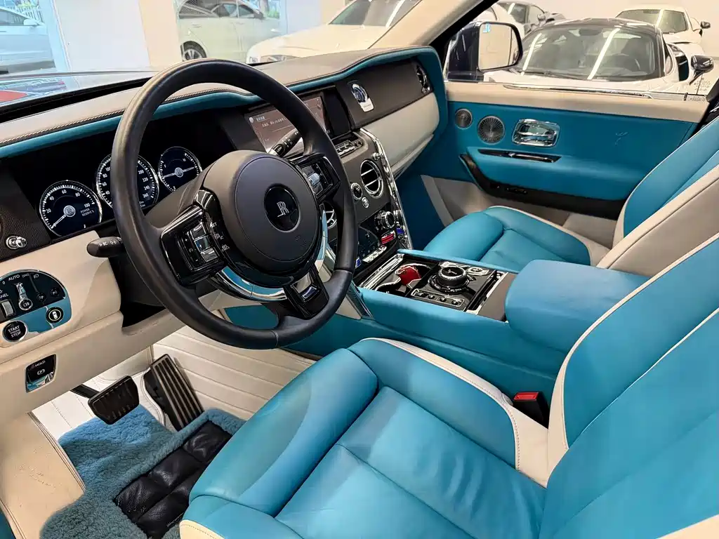 Cullinan 4-seat