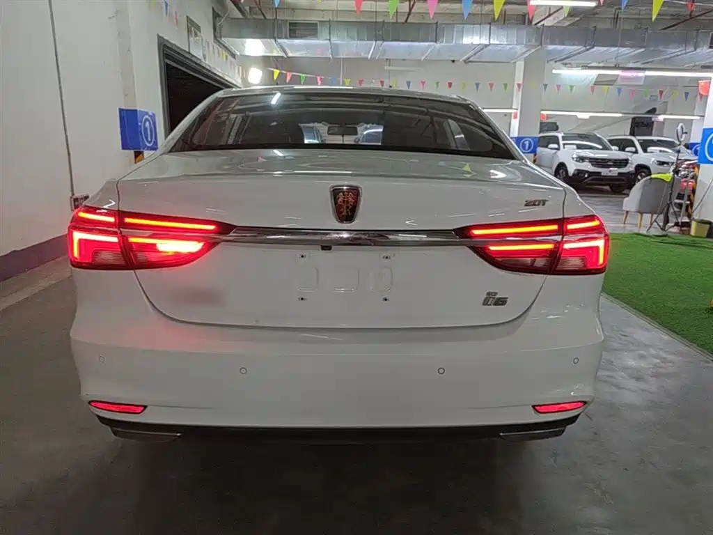 Roewe i6 Classic 20 T Auto Flagship