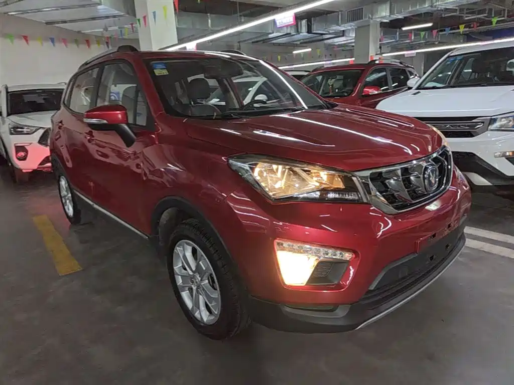 Changan CS15 1.5 L Auto Luxury