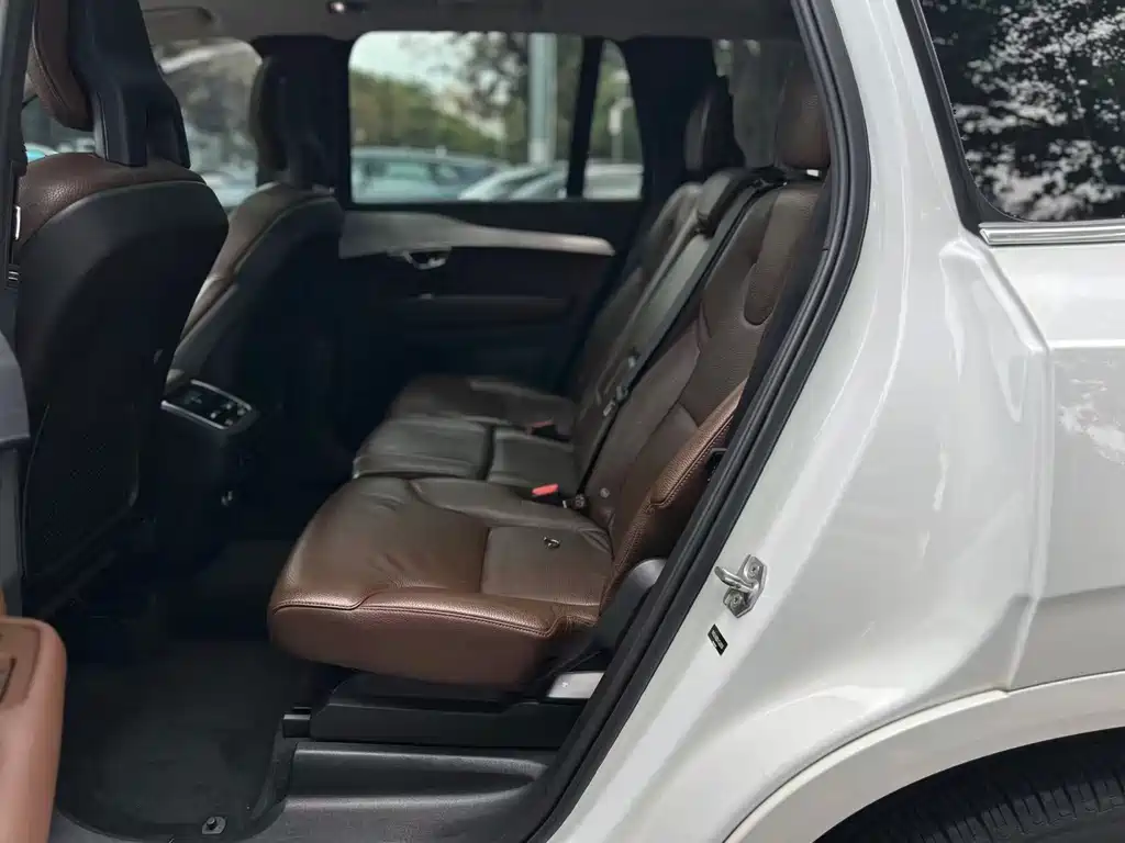 Volvo XC90 T6 Smart Ease 7-seat