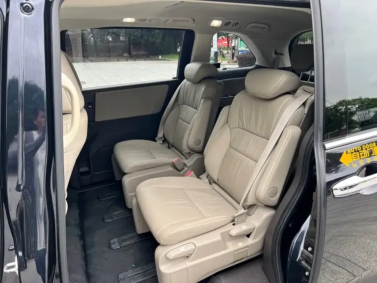 Honda Odyssey Facelift 2.4 L Luxury