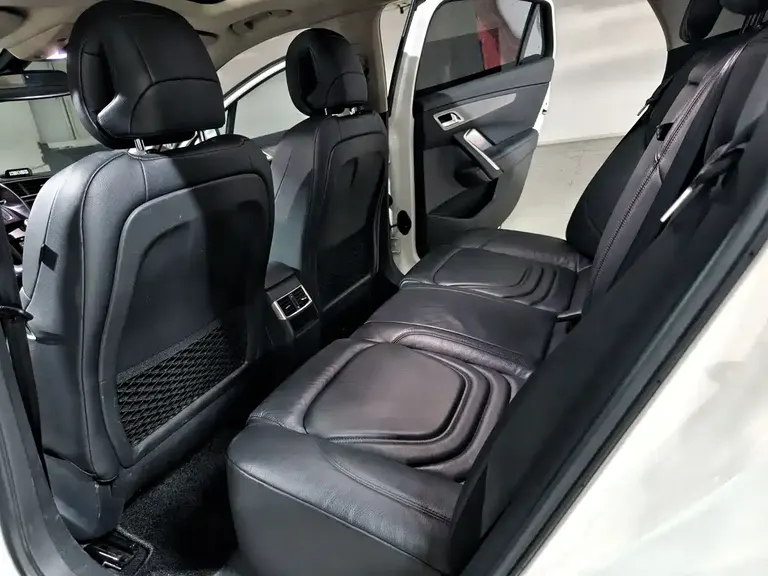 DS 5 LS 1.6 T Luxury THP160