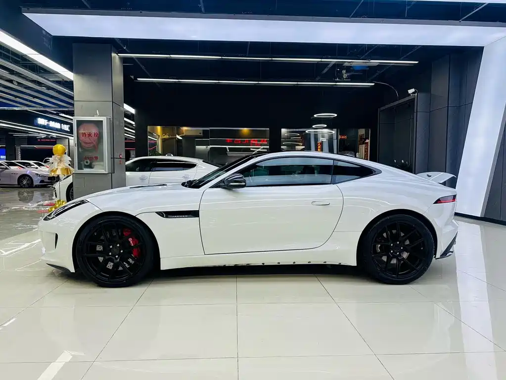 Jaguar F-TYPE 3.0 SC Hardtop