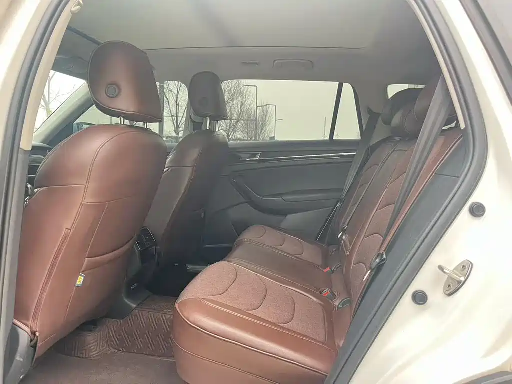 Kodiaq 柯迪亚克 2021款 TSI330 5座两驱豪华优享版