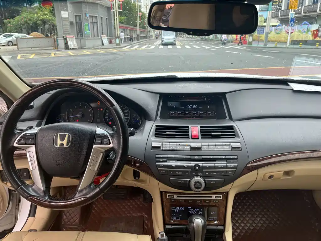 Crosstour 2.4 L Luxury