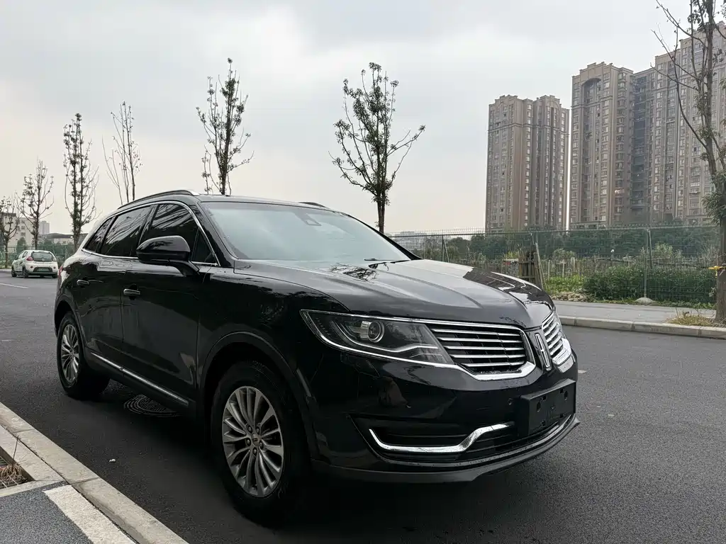 Lincoln MKX 2.0 T 4 WD Graceful