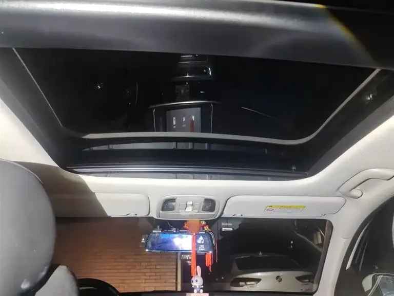 Kia K5 1.6 T Auto LUX