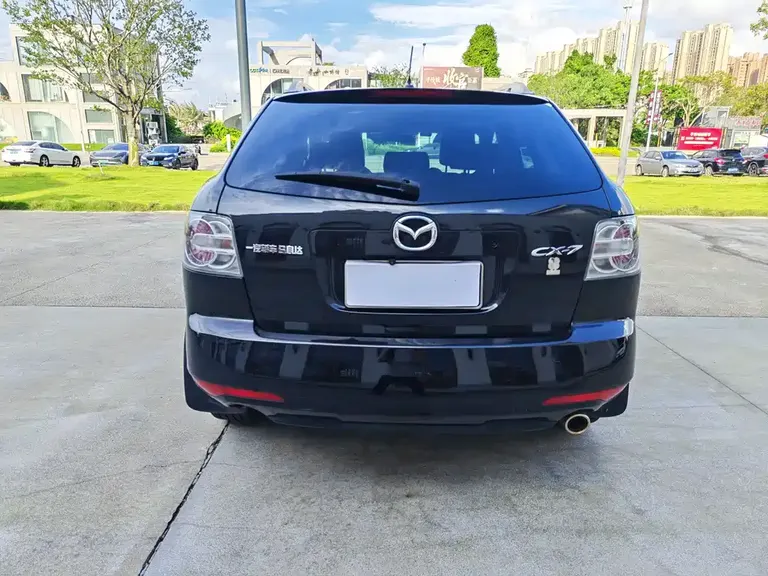 Mazda CX-7 2.5 L 2 WD Luxury