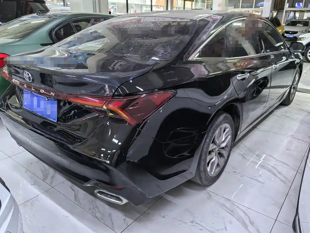 Avalon 2.0 L Luxury