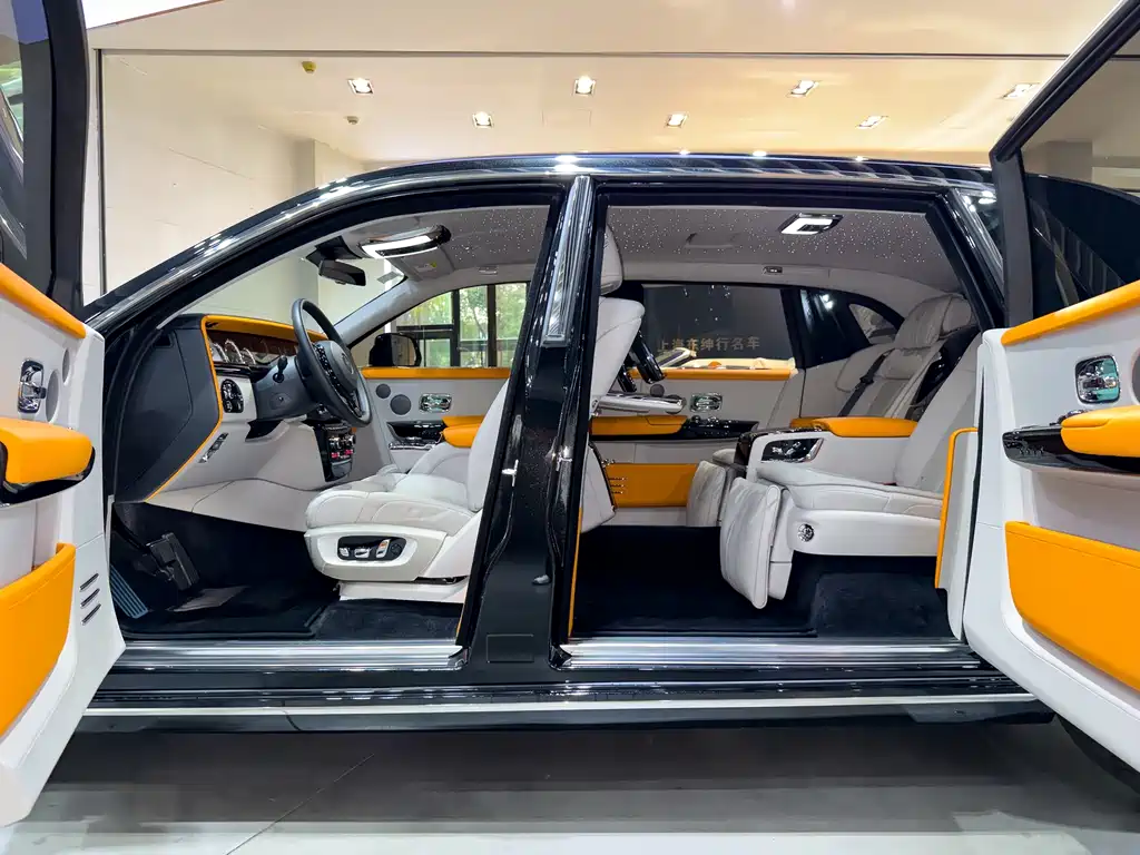 Phantom 6.7 T LWB Range
