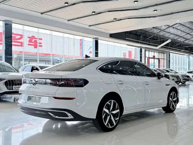 Volkswagen Lamando Lamando L 280 TSI DSG Spicy Cool