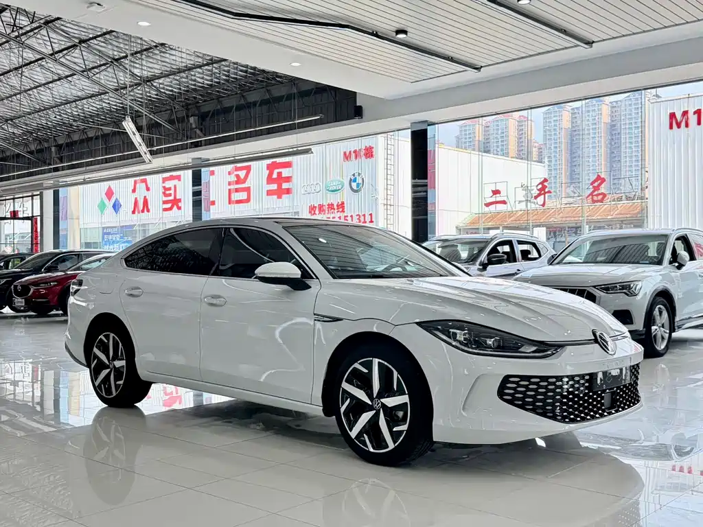 Lamando Lamando L 280 TSI DSG Spicy Cool