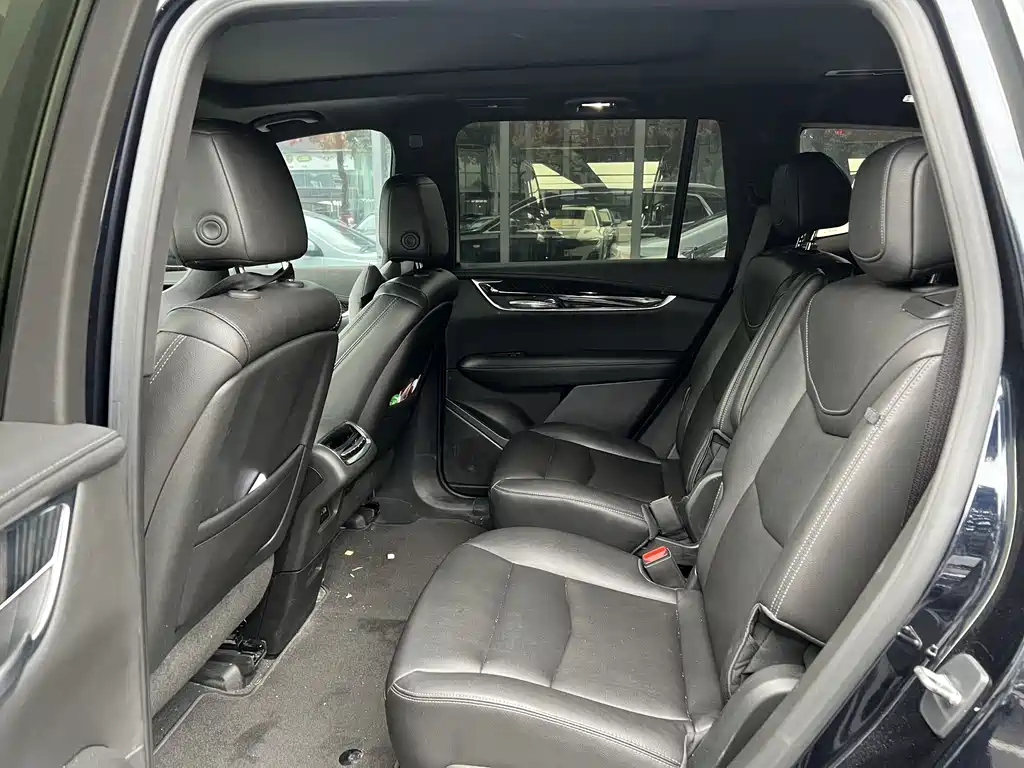 Cadillac XT6 2.0 T 6-seat 2 WD Luxury