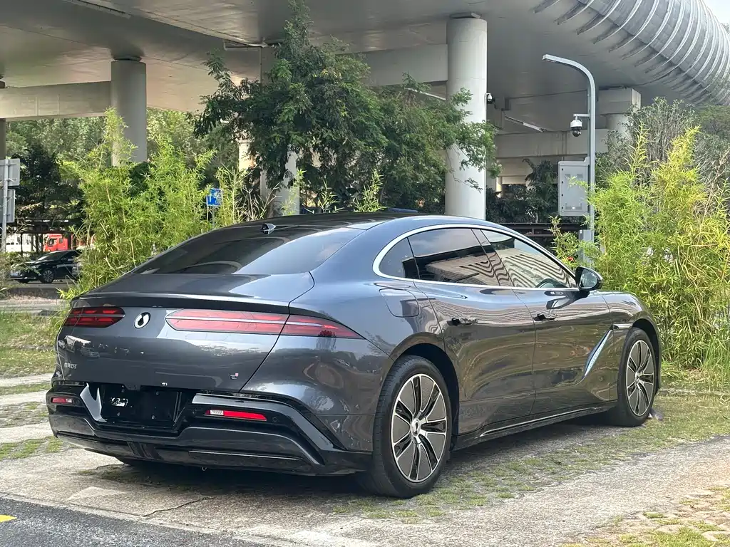 Denza Z9 1100 km 4 WD Max