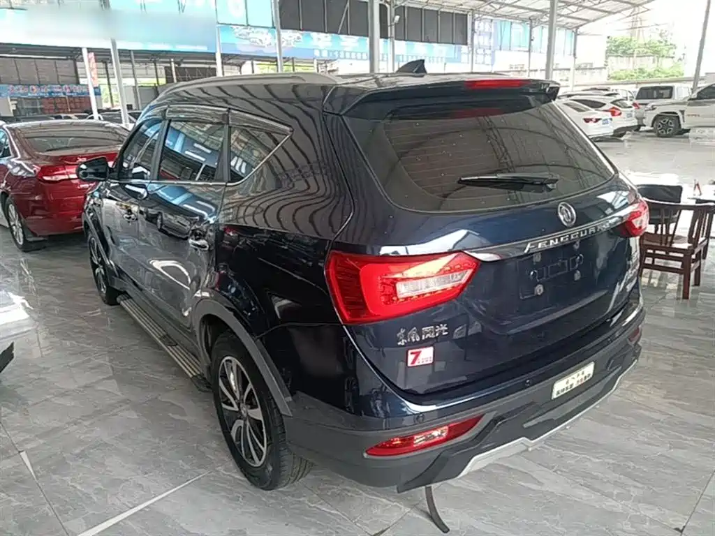 Fengguang 580 1.5 T CVT Luxury