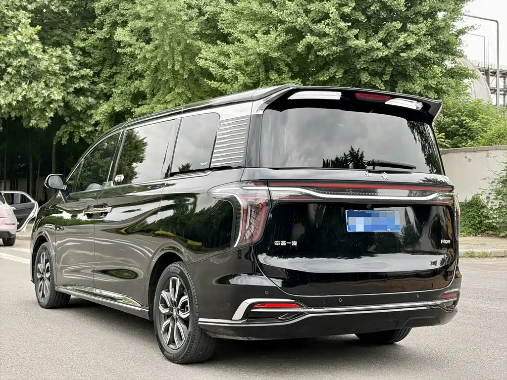 Hongqi HQ9 2.0 T Connected Flagship Joy
