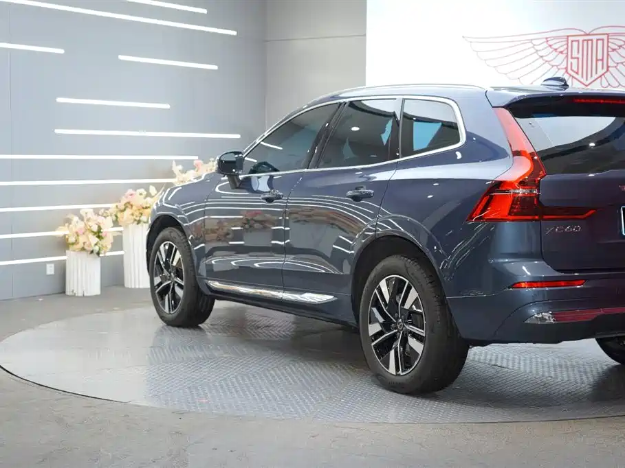 Volvo XC60 B5 4 WD Smart Vision Luxury