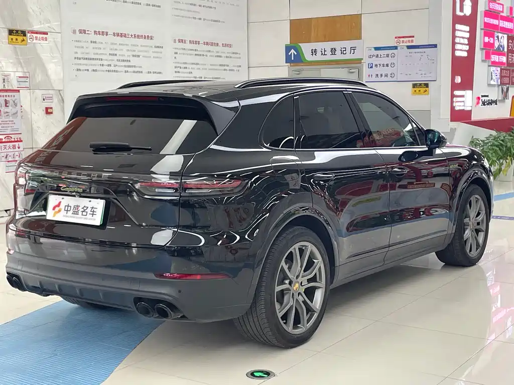 Cayenne NEV Cayenne E-Hybrid 2.0 T Platinum