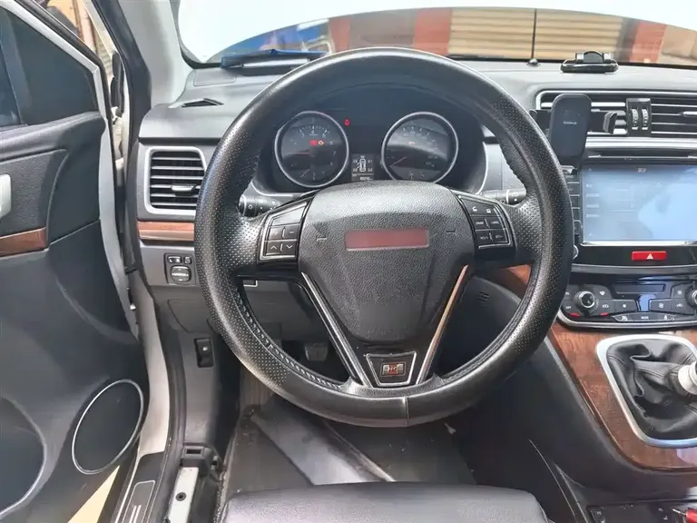 Haval H6 Sport 1.5 T Manual 2 WD Elite