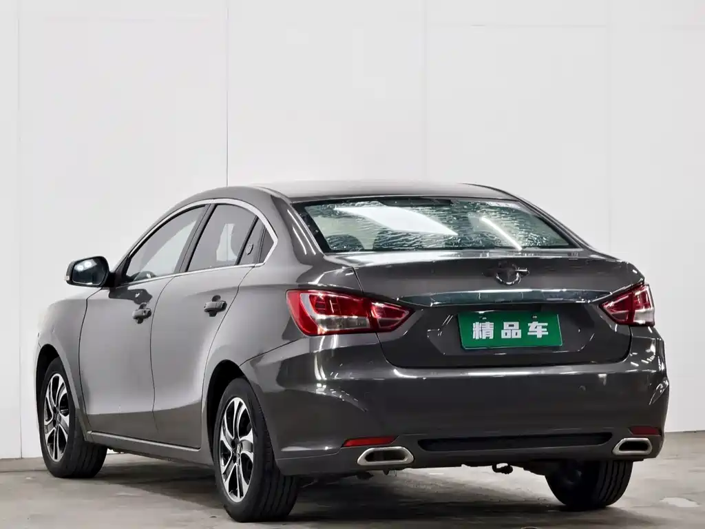 Family 福美来 2015款 1.6 L 手动悦尚型