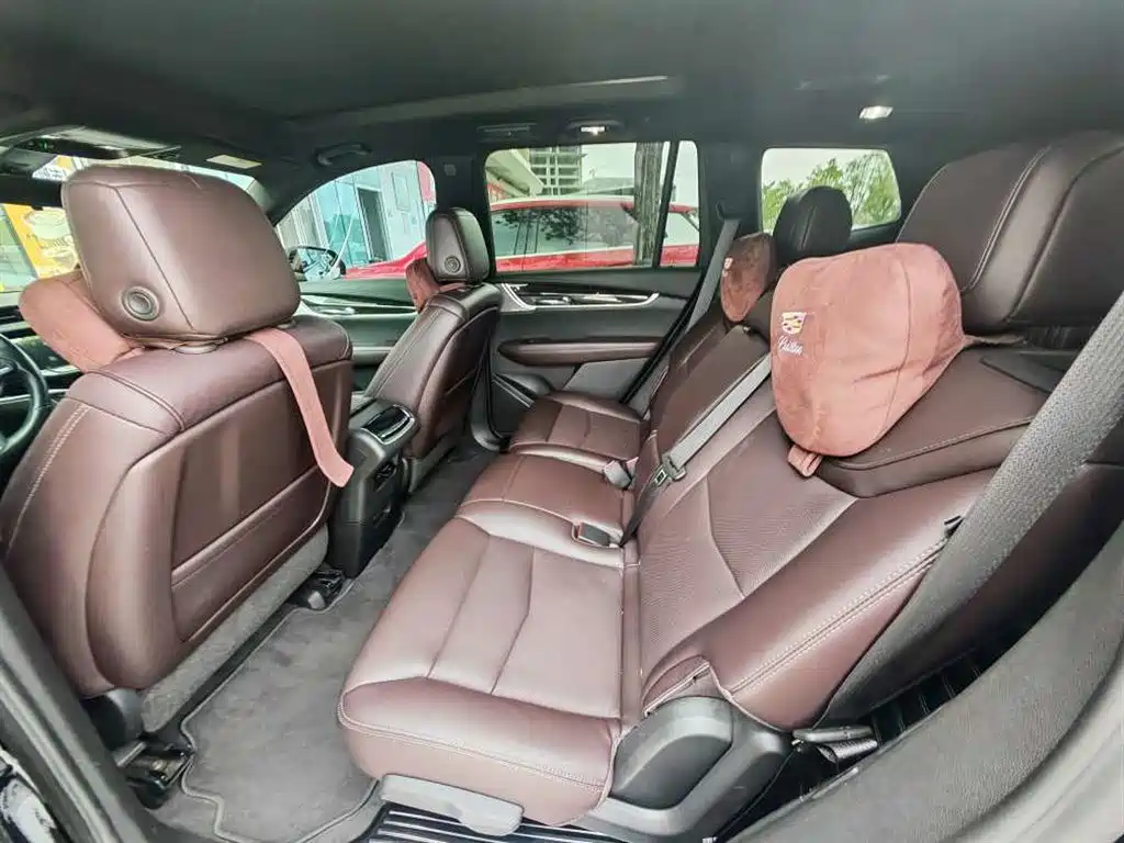 Cadillac XT6 2.0 T 7-seat 4 WD Luxury