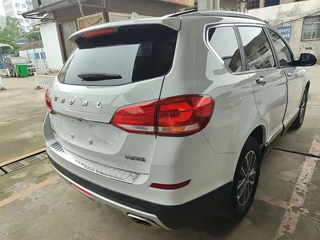 Haval H6 Blue Label Sport 1.5 T Auto 2 WD Distinguished