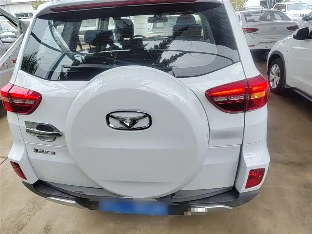 Cowin X3 凯翼X3 2019款 1.5 L 手动智享版