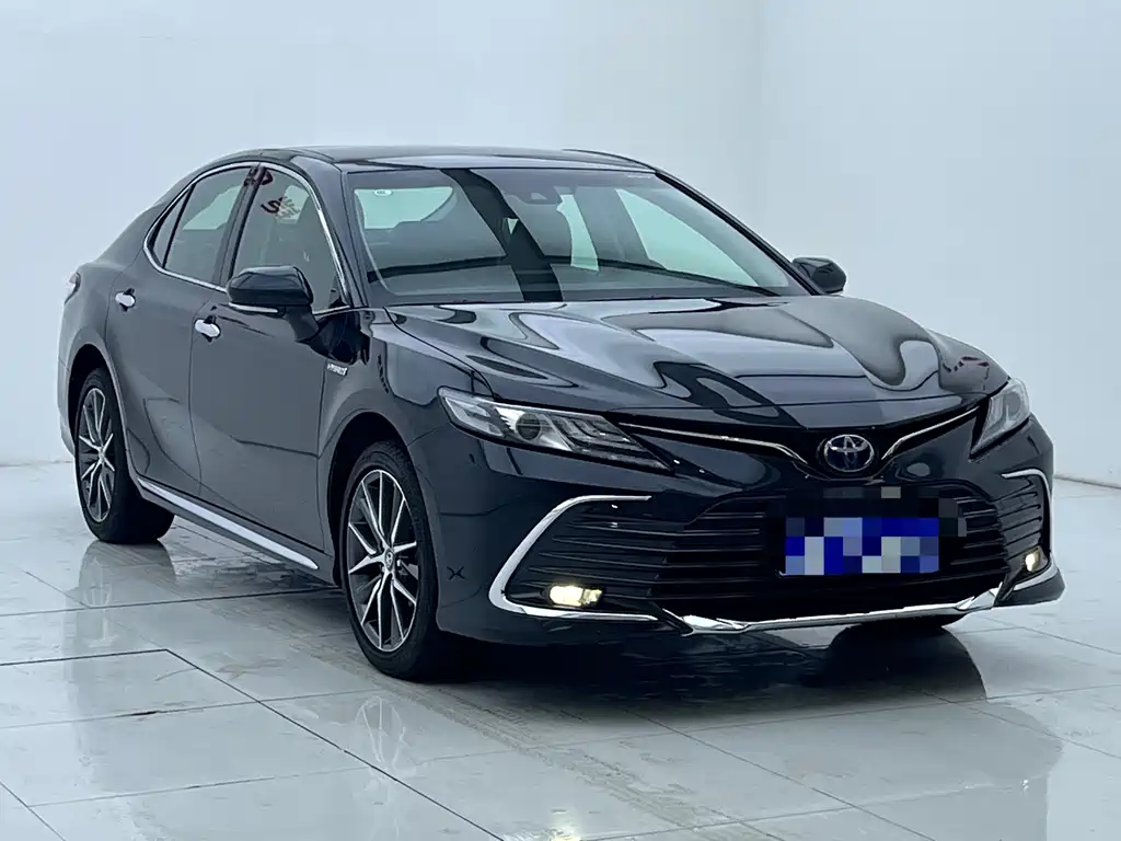 Camry Dual Engine 2.5 HG Luxury