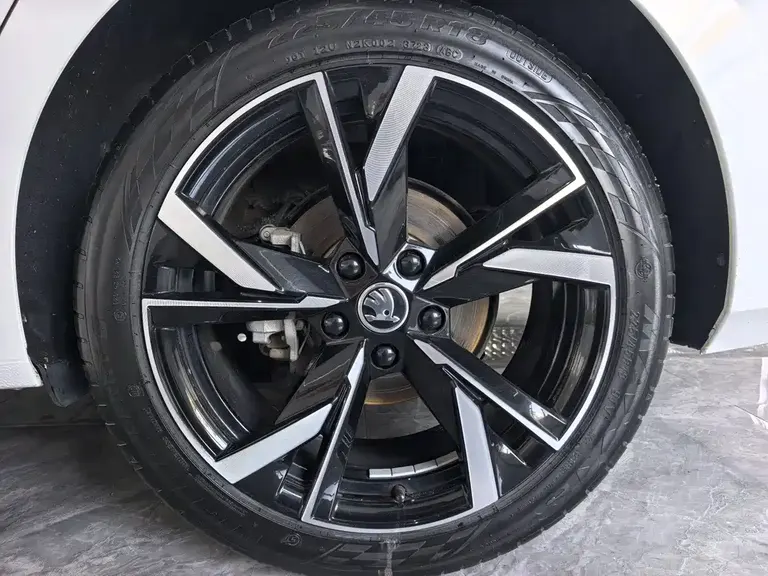 Skoda Octavia Facelift PRO TSI280 Premium