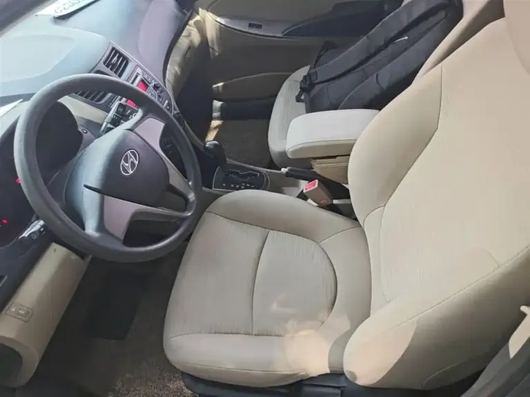 Hyundai Accent 1.4 L Auto Intelligent GLS