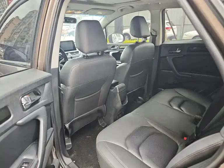 JAC Refine S3 1.5 L Manual Luxury Smart