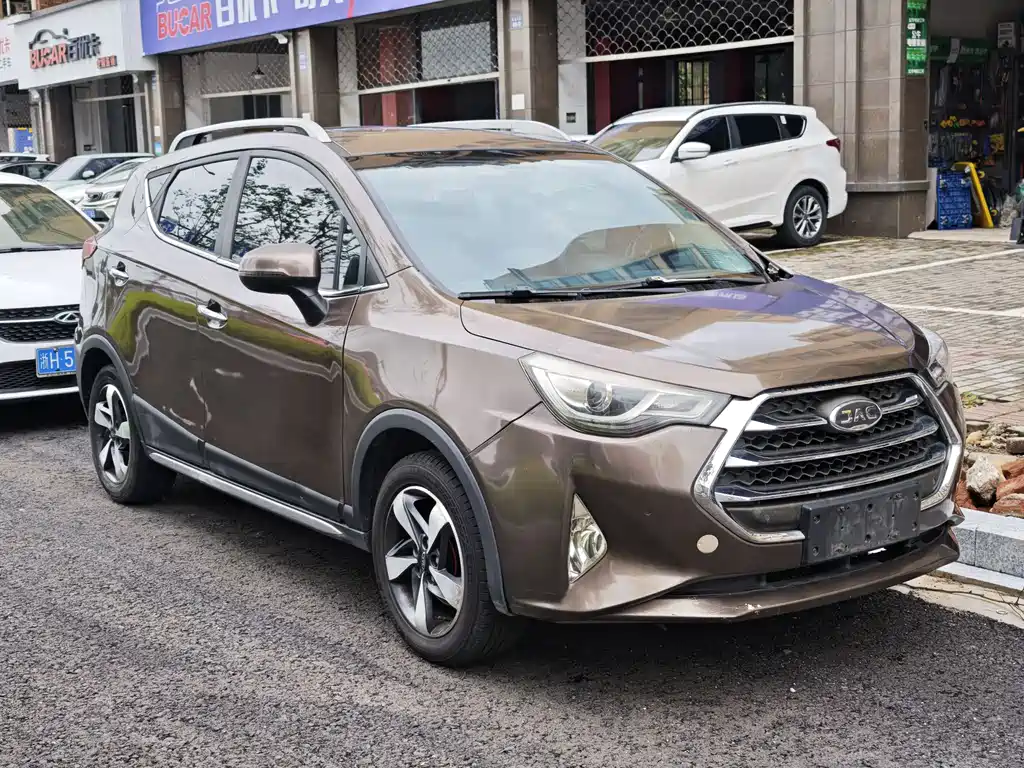 Refine S3 1.5 L Manual Luxury Smart