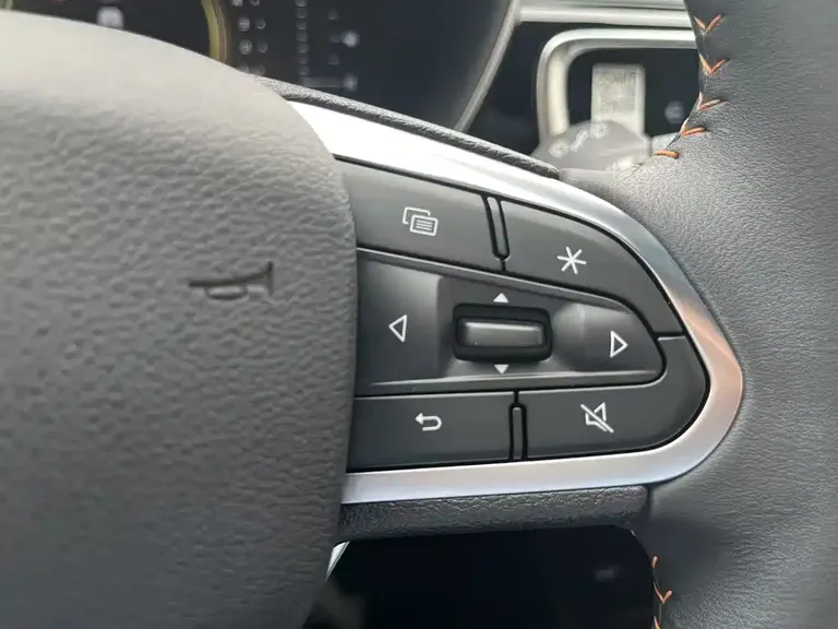 Geely Boyue Boyue X 1.8 TD DCT Smart Supreme