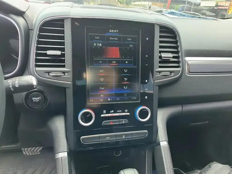Renault Koleos 科雷傲 2017款 2.5 L 两驱尊贵版