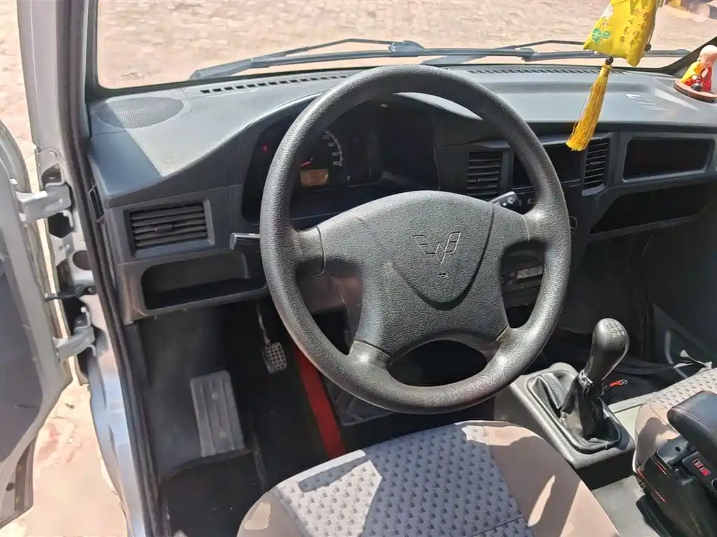 Wuling Zhiguang 1.2 L Van Transport Utility CN-VI 2-seat LSI