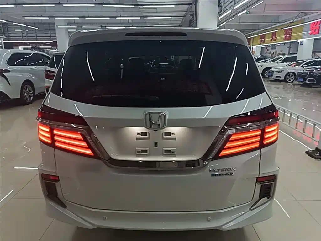 Elysion 2.0 L Hybrid Luxury