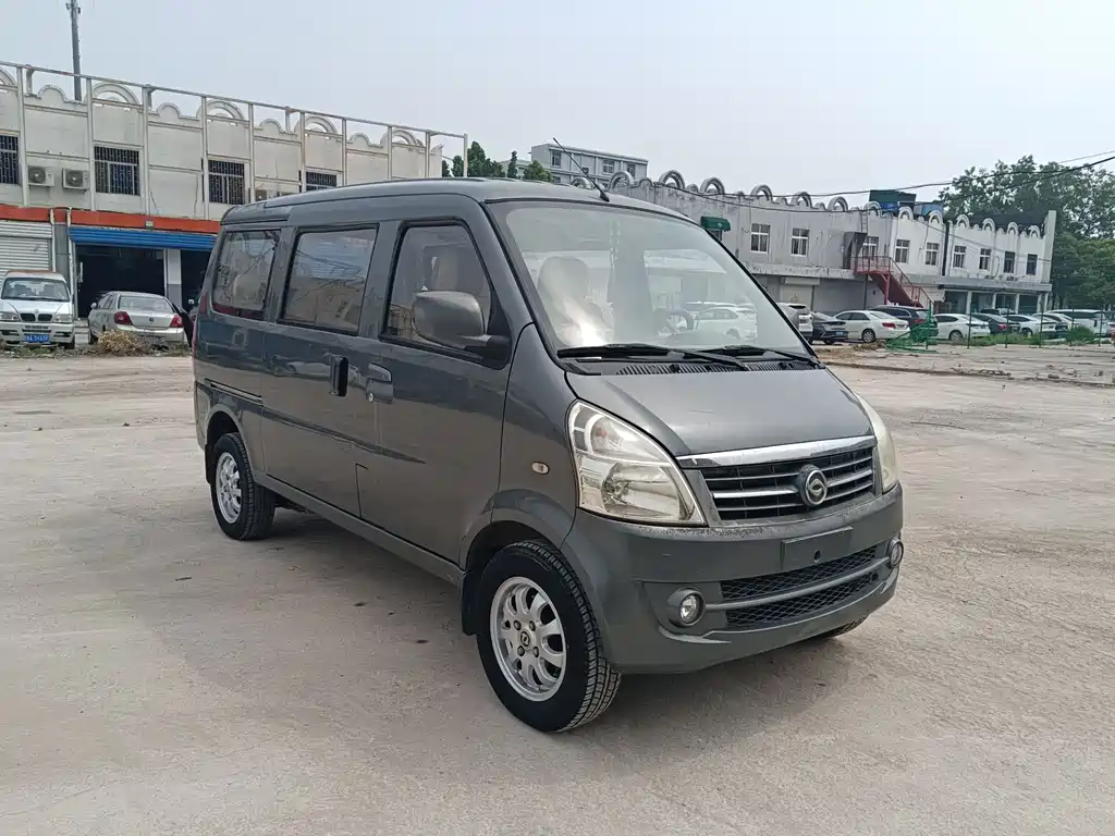 Fujia 福家 2011款 1.3 L-6400 A豪华型