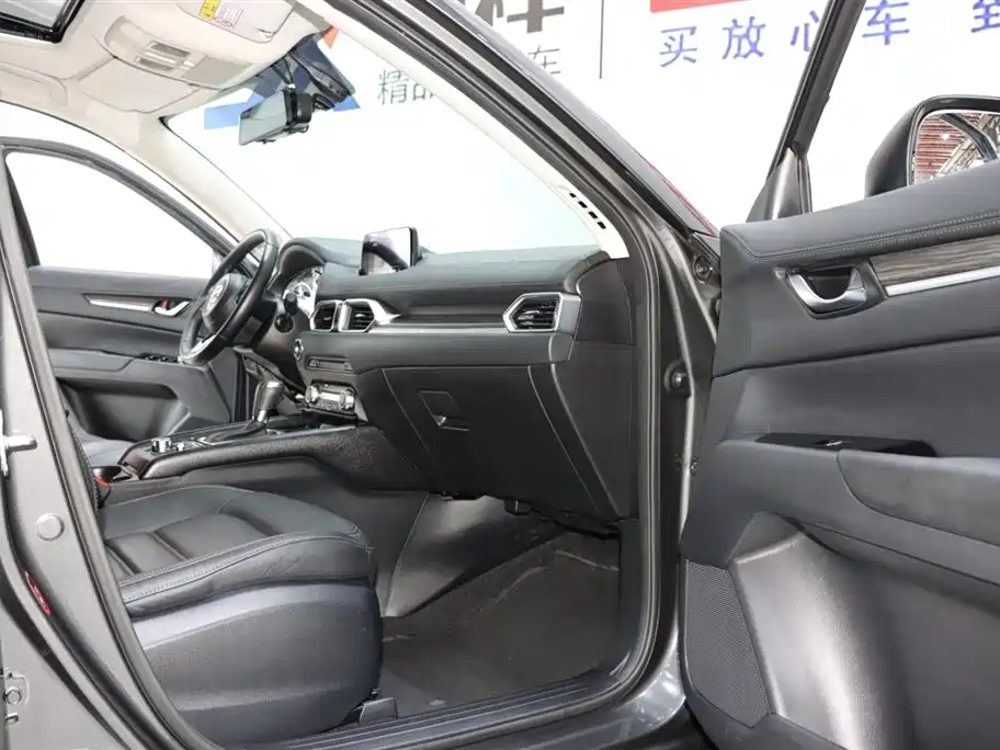 Mazda CX-5 Facelift 2.0 L Auto 2 WD Smart Supreme